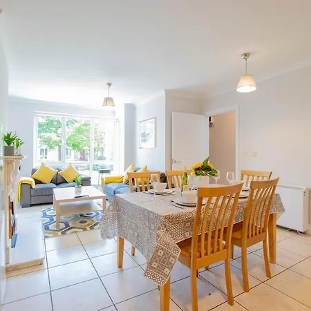 Apartamento 4 Bed Besides Campus - Sleeps 5 *