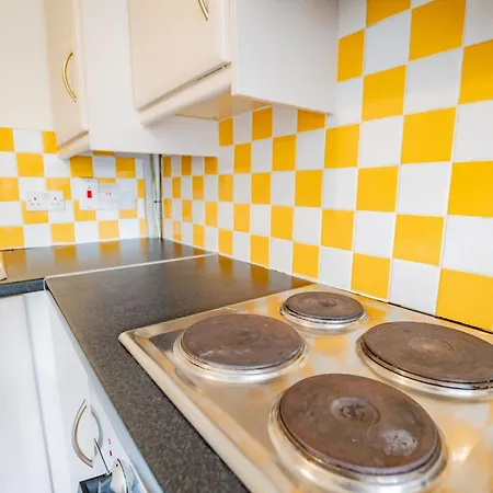4 Bed Besides Campus - Sleeps 5 Apartamento